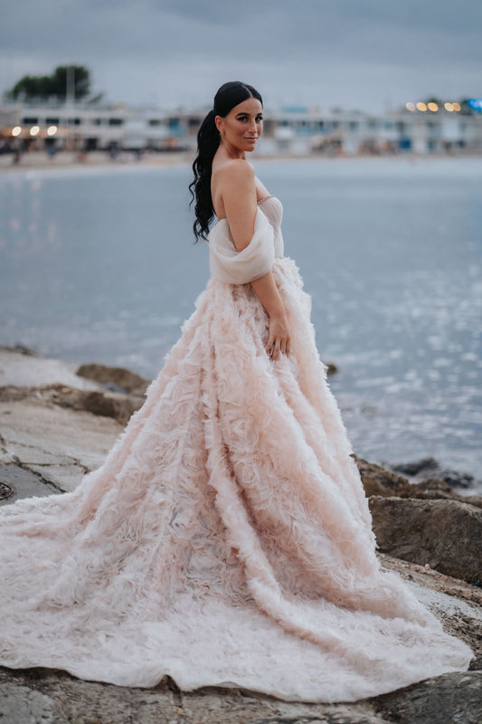 VICTORIA